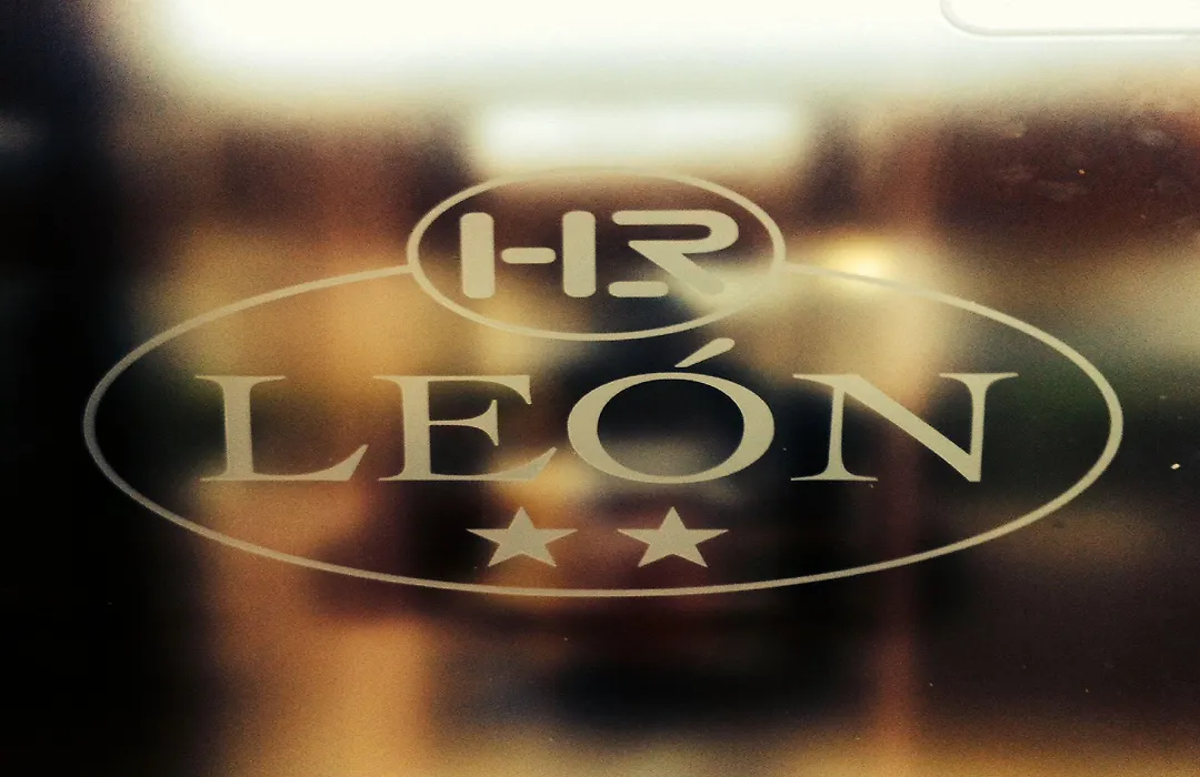 Hostal Leon-1