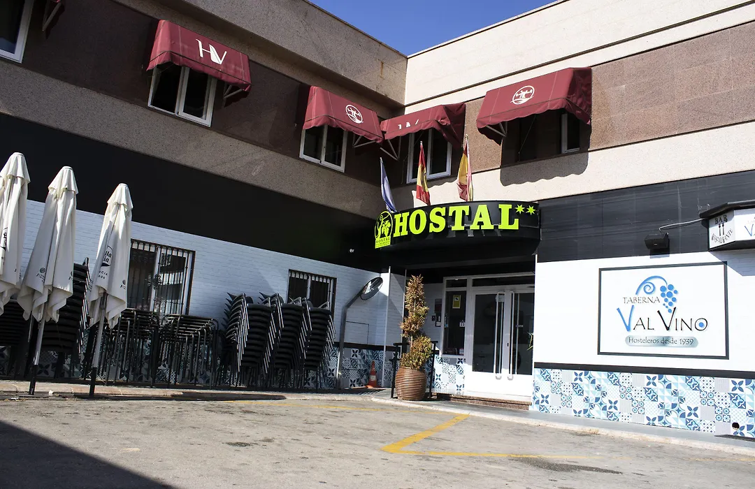 Hostal Valdepeñas by Bossh Hotels-1