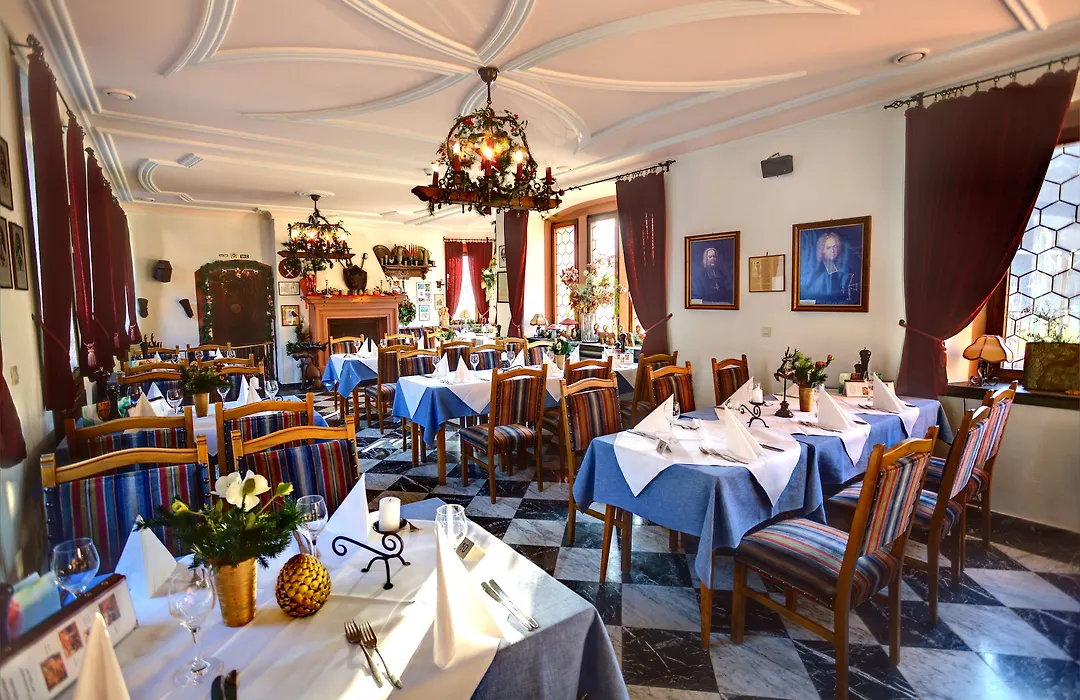 Hotel Deutschherrenhof-1