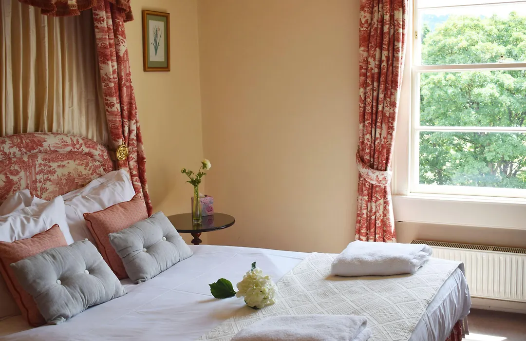 The Windsor Townhouse Air Conditioned Rooms-1