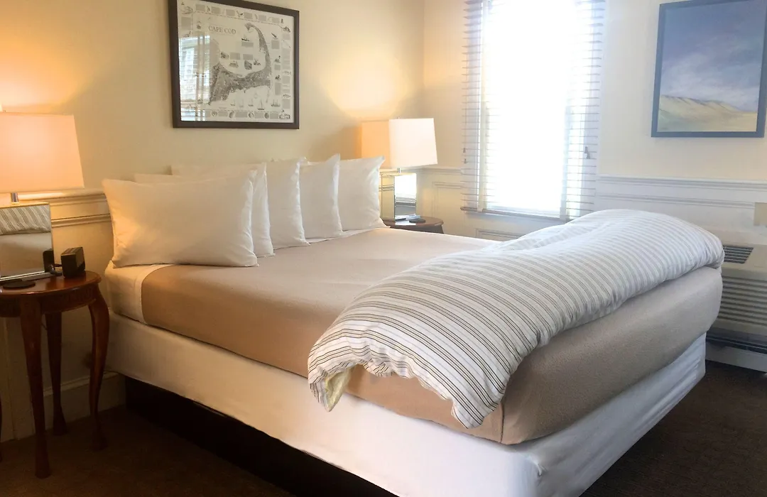 Inn At 7 Central-1