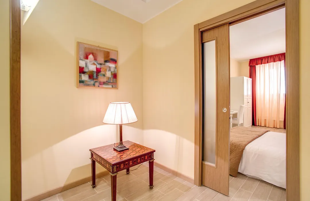 Top Floor Navona-1