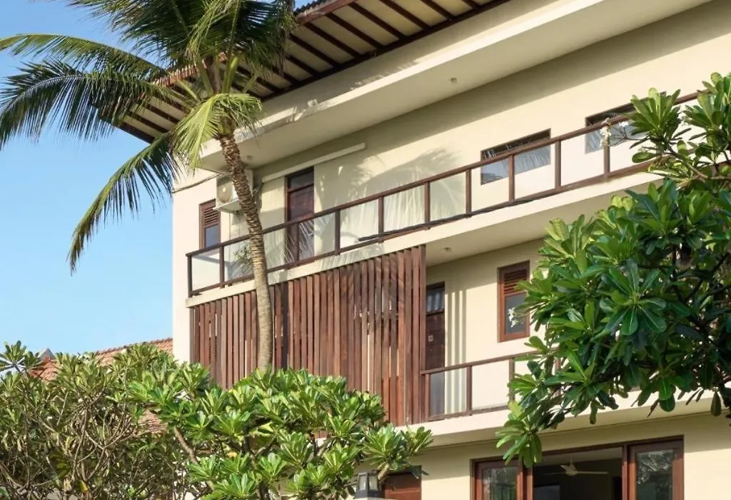 Driftwood Villa-1