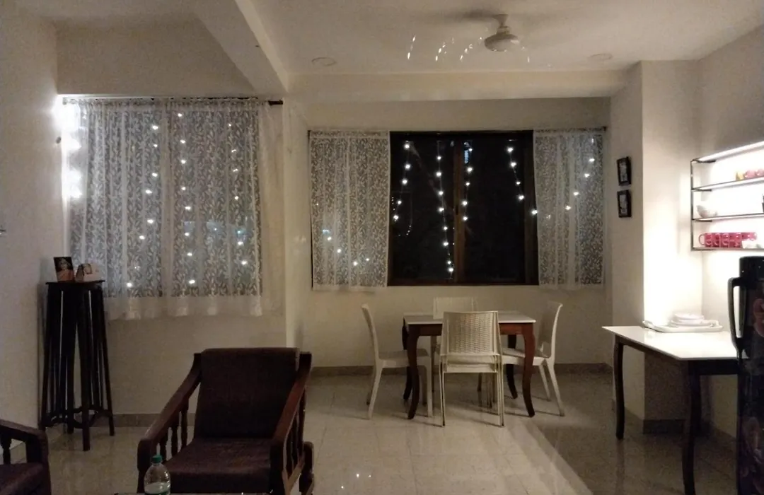 Cinnamon House-1
