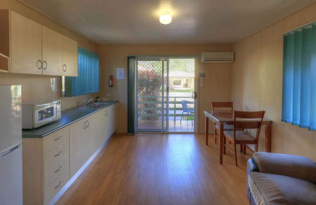 Peppertree Cabins, Kingaroy-1