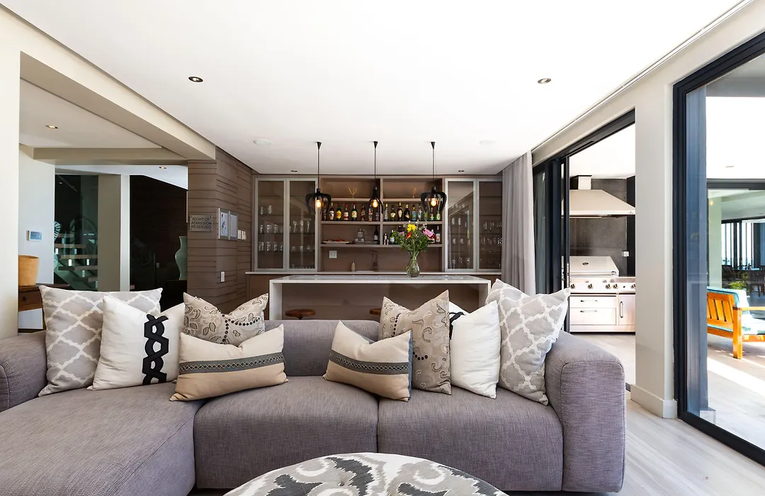 Living Hotel Lion'S Eye-1