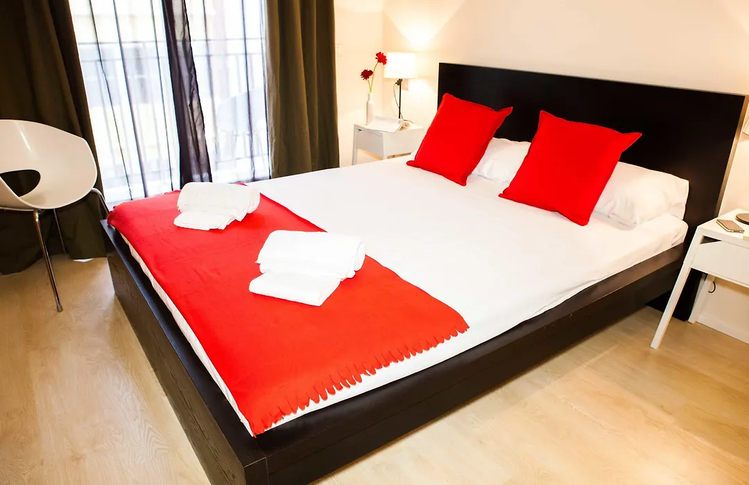 Hulot B&B Valencia-1