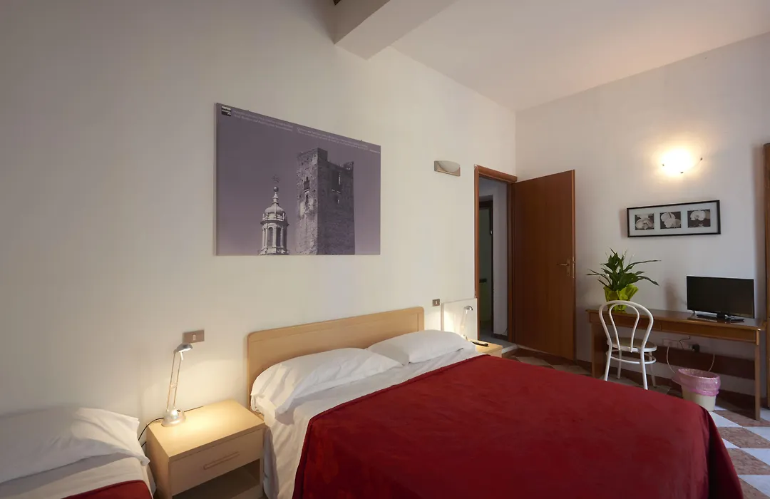 Residenza Accademia, MantegnaHotels-1