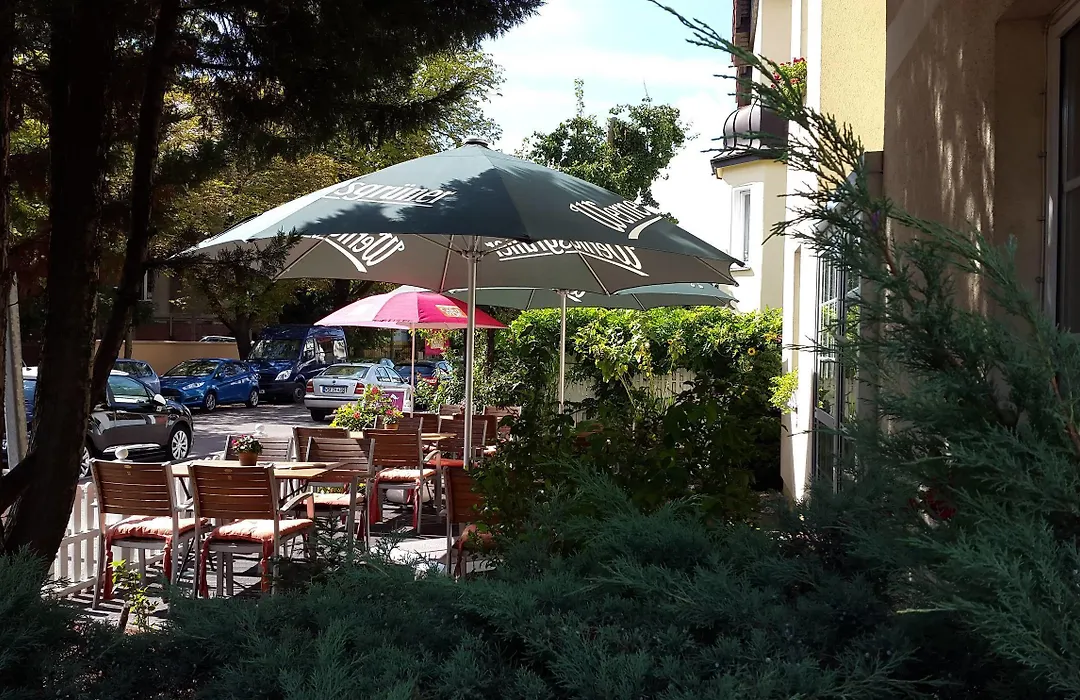Pension & Cafe Am Kraehenberg-1