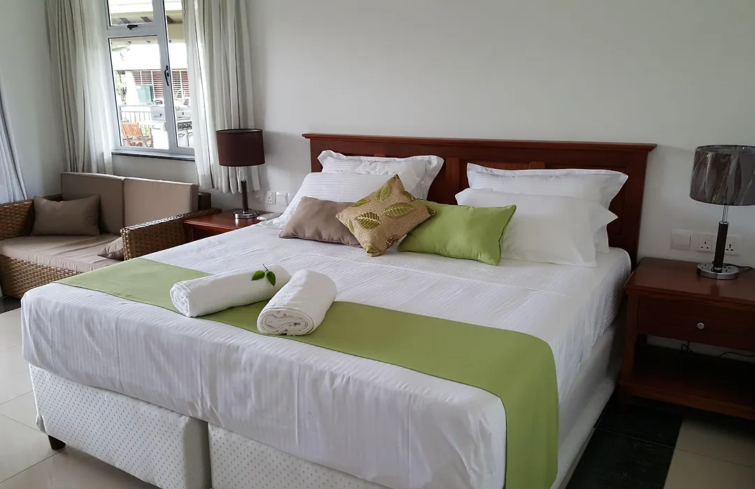 Bambous River Lodge-1