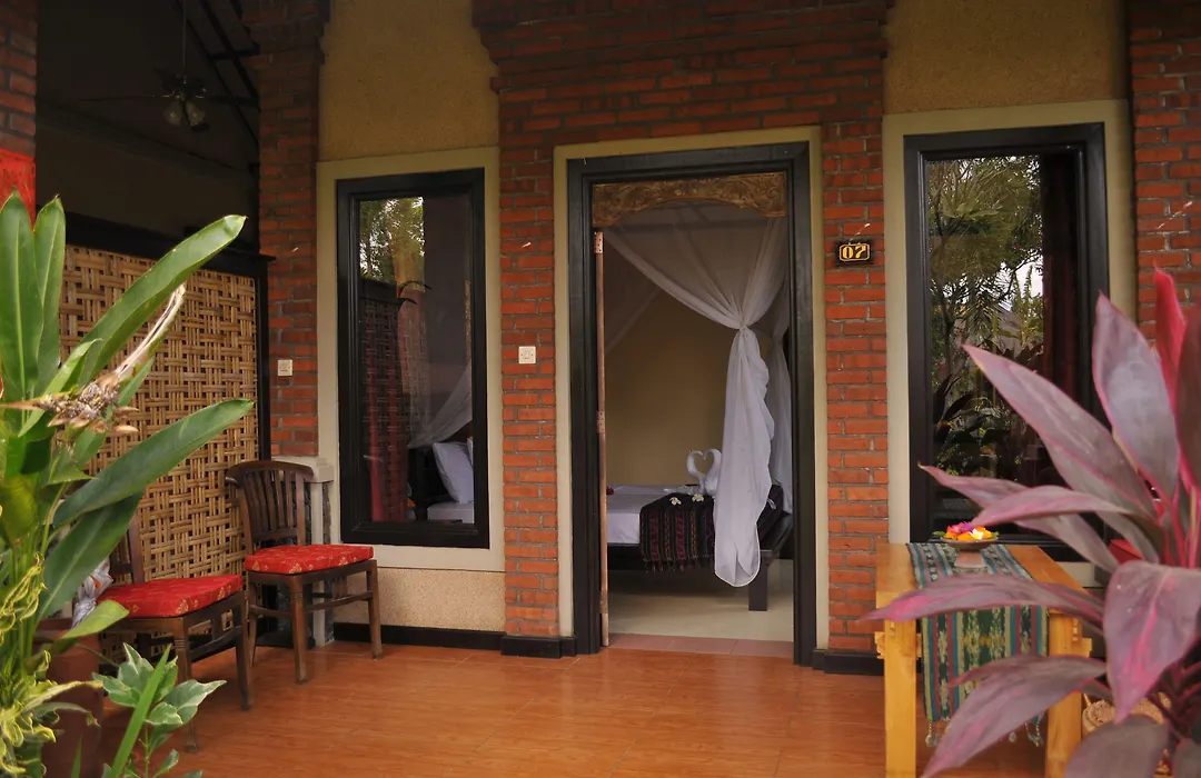 Tirta Sari Bungalow-1