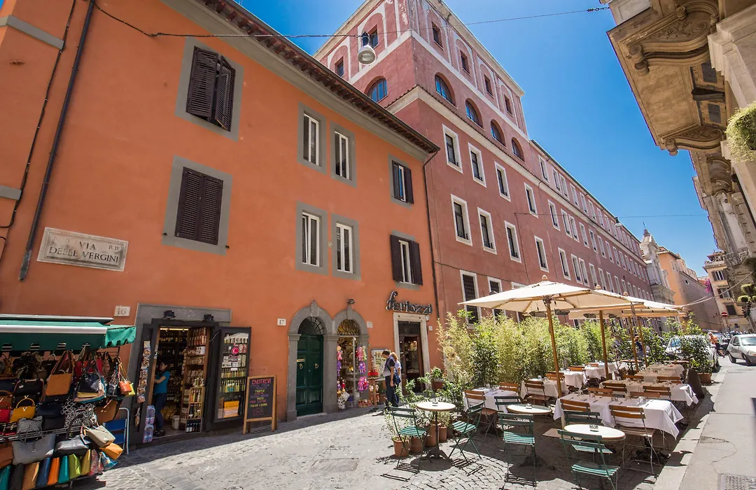 Piccolo Trevi Suites-1