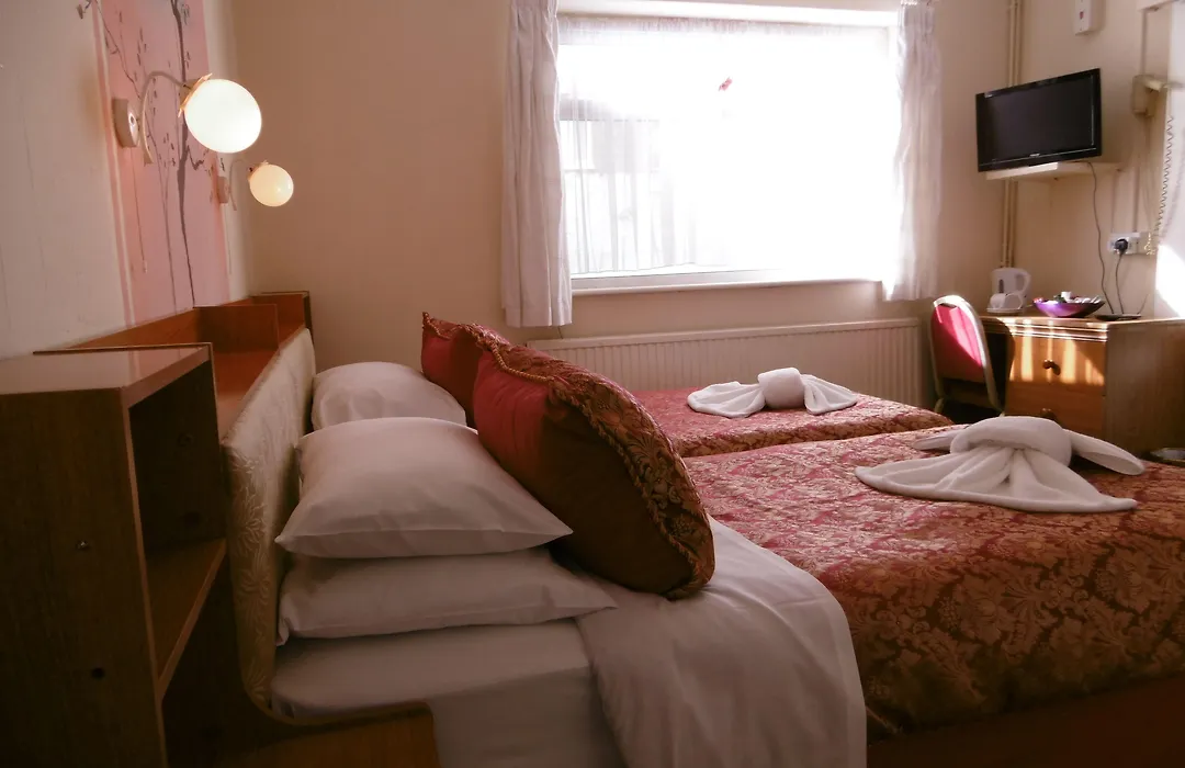 The Ellesmere Hotel Eastbourne-1