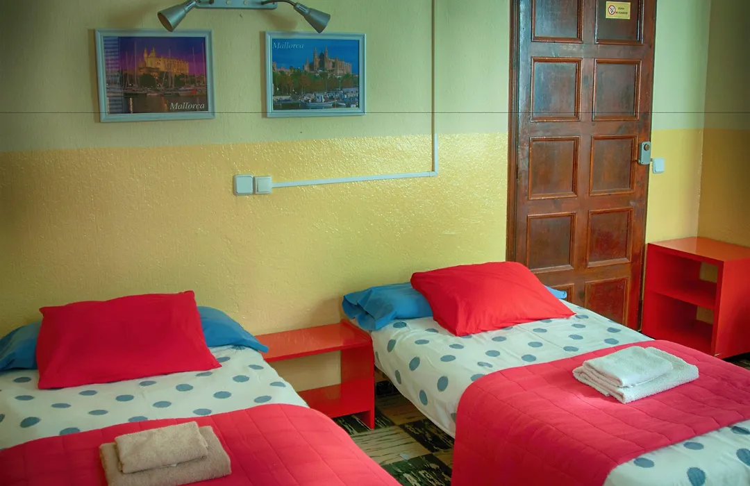 Hostal Atlanta-1