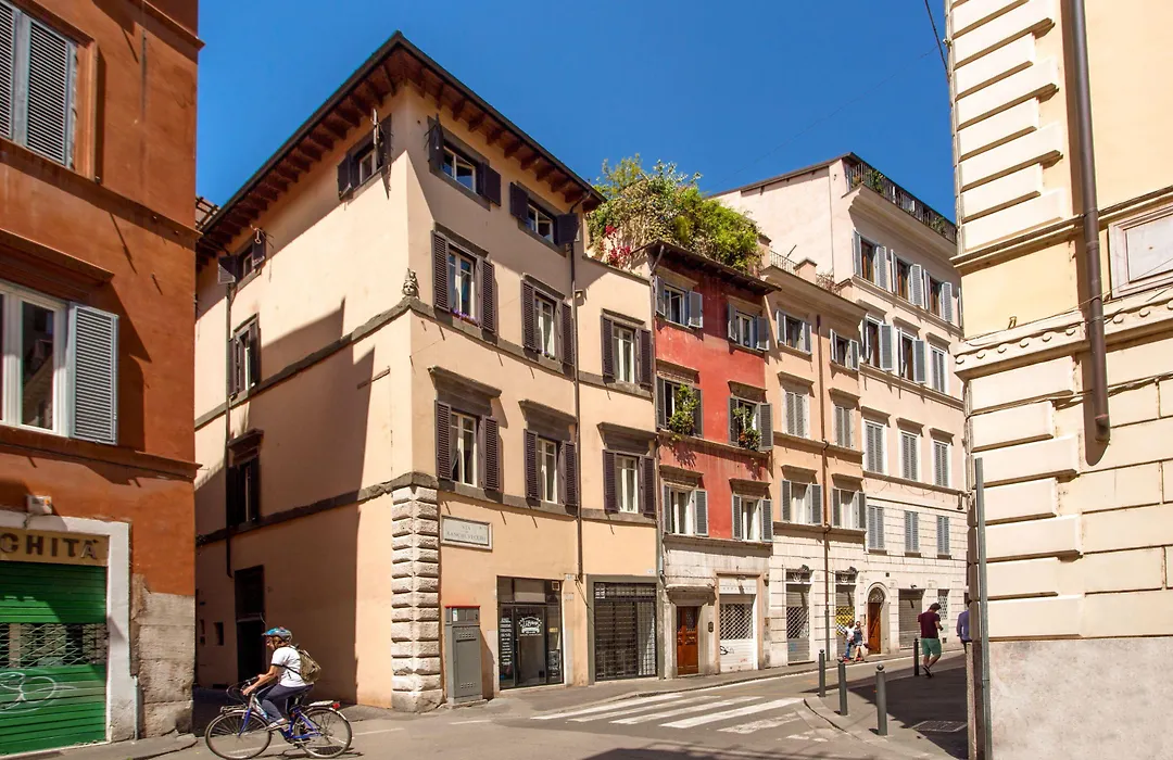 Palazzo Medusa-1