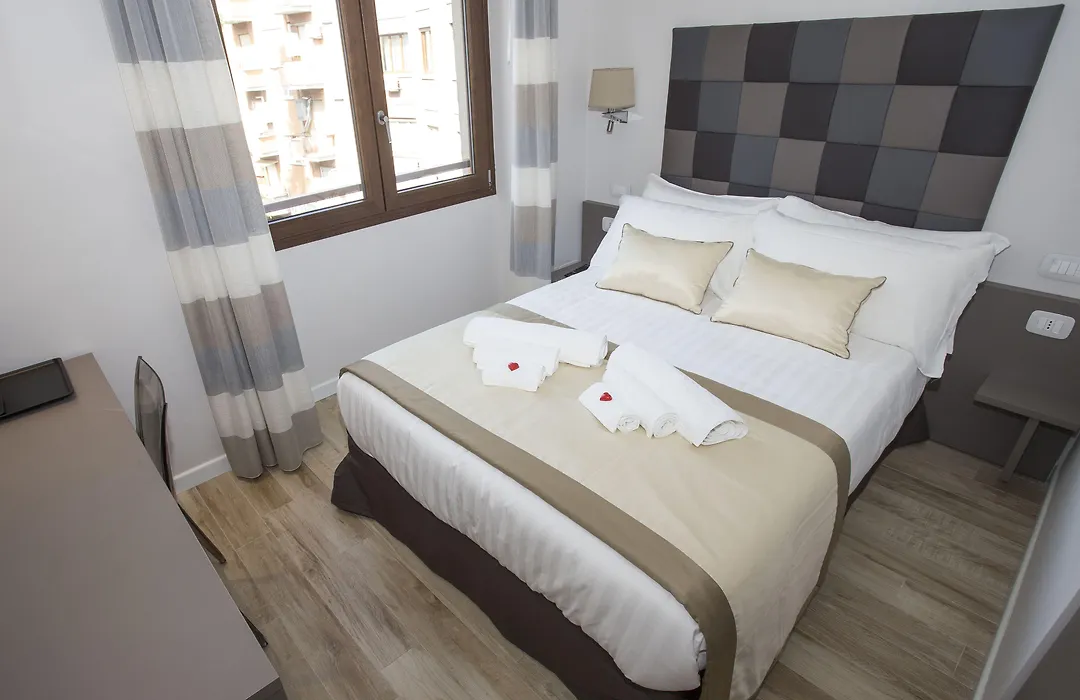 Leonardo Da Vinci Guest House-1
