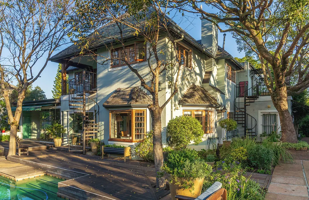 Hedge House Guest House-1