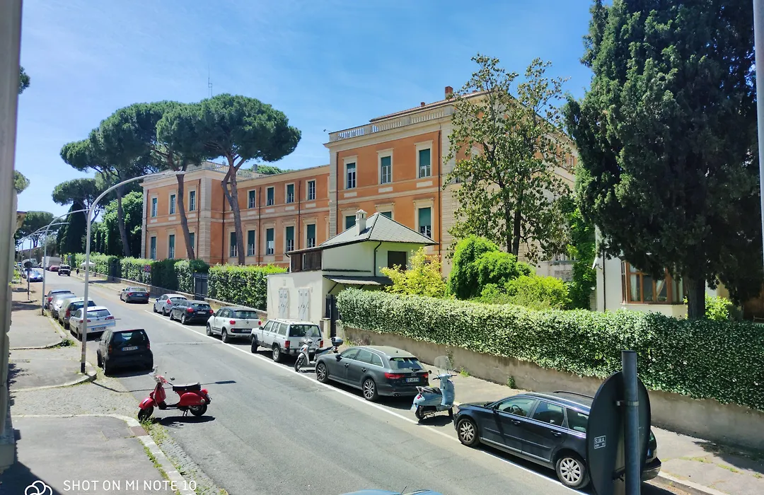 Domus Monami Luxury Suites-1