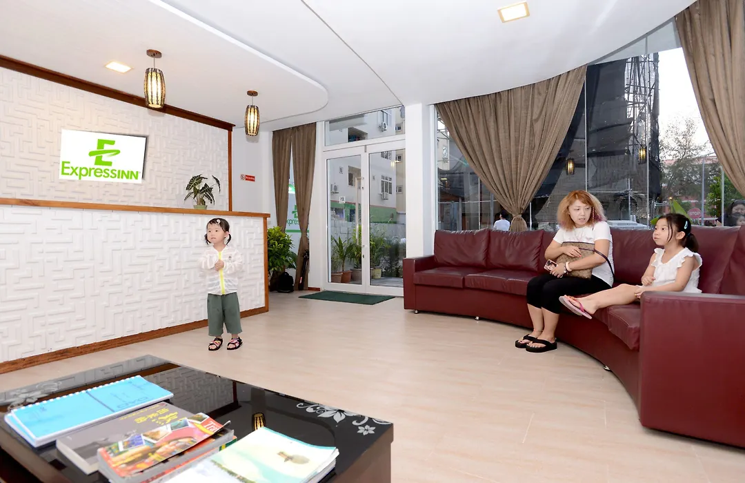 Express Inn At Hulhumale-1