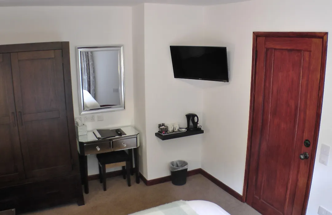 Bay Lodge-1