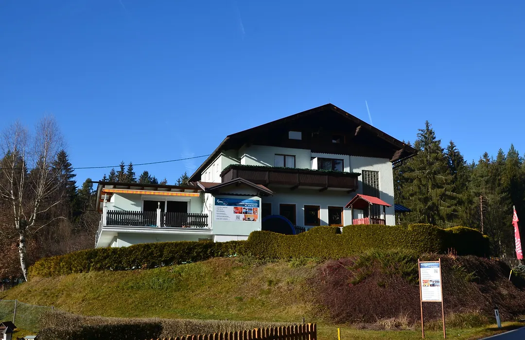 Karawanken Lodge-1