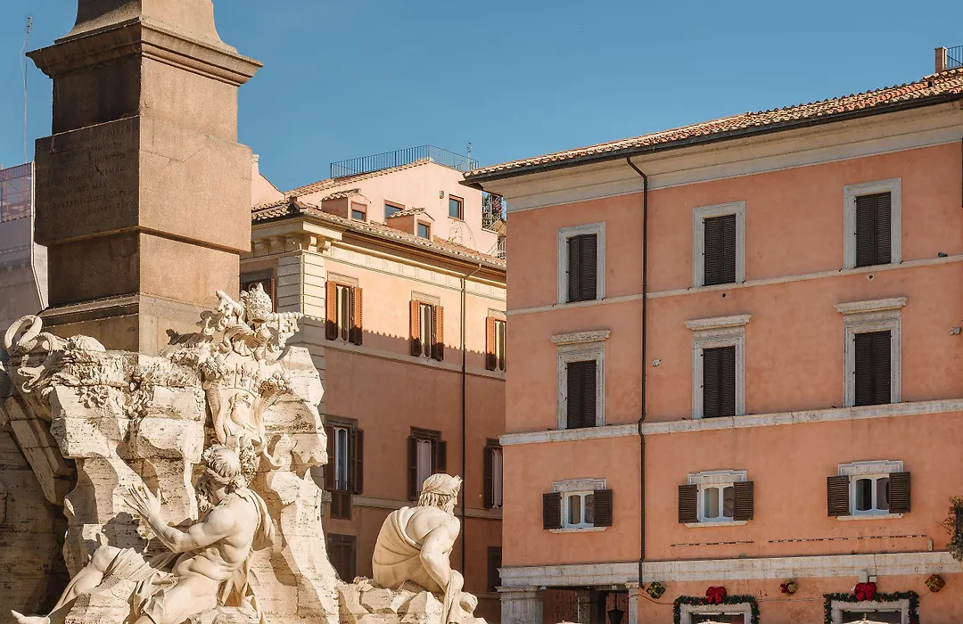 Rhea Silvia Luxury Navona-1
