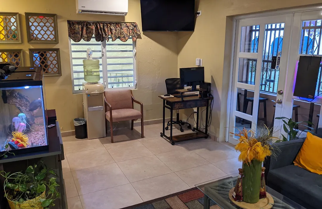 Midtown Guest House-1