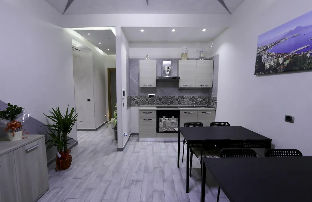 Donn'Anna Suite-1