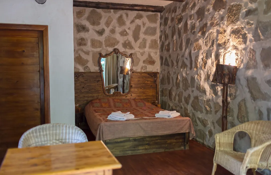 Hindiba Doga Evi-1