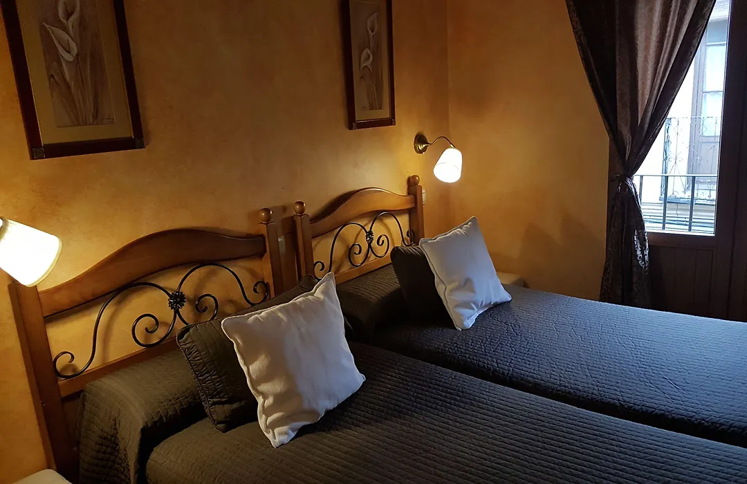 Hostal Segovia Adults Only-1
