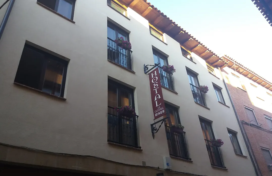 Hostal la Catedral-1