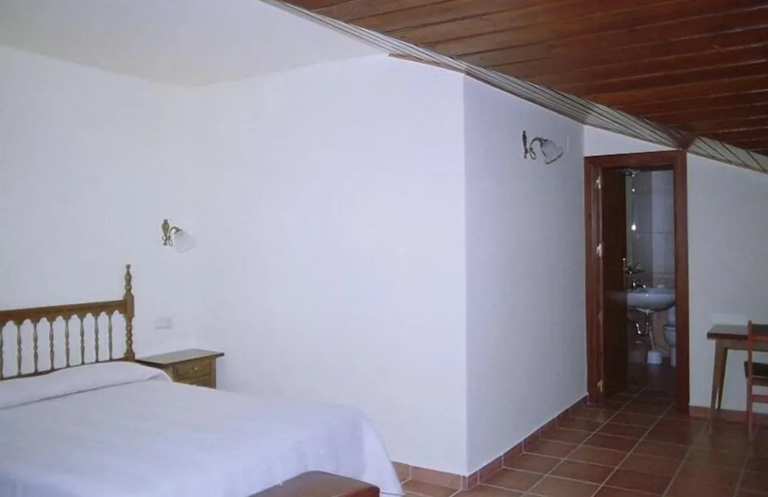 Hostal Fondevila-1