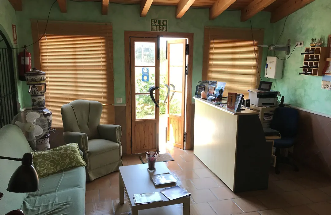 Hostal Cafeteria El Mero-1