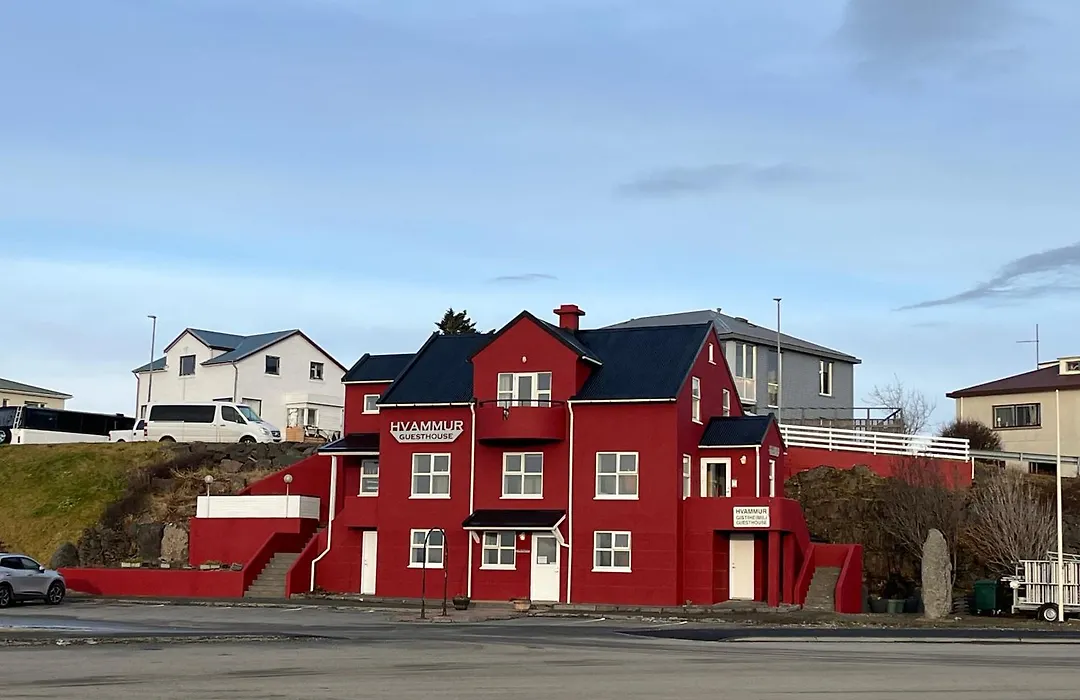 Guesthouse Hvammur By The Harbour-1