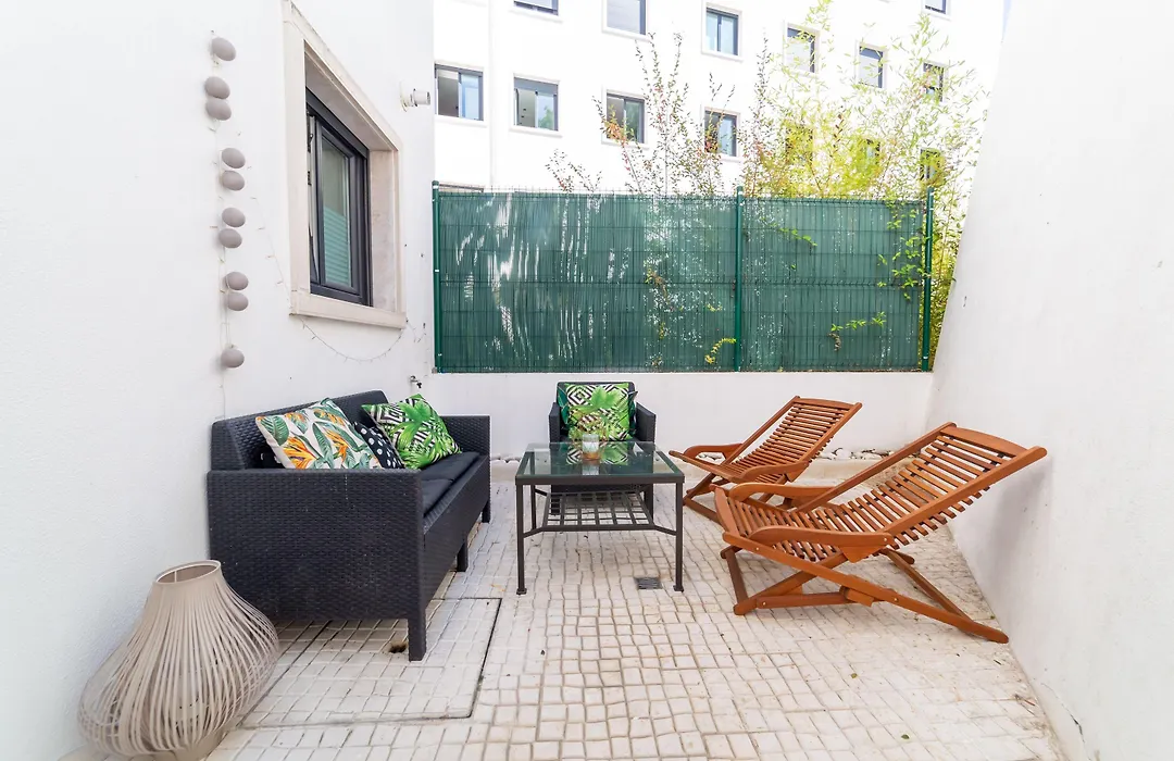 Industrial Lisbon Apartment (Adults Only)-1