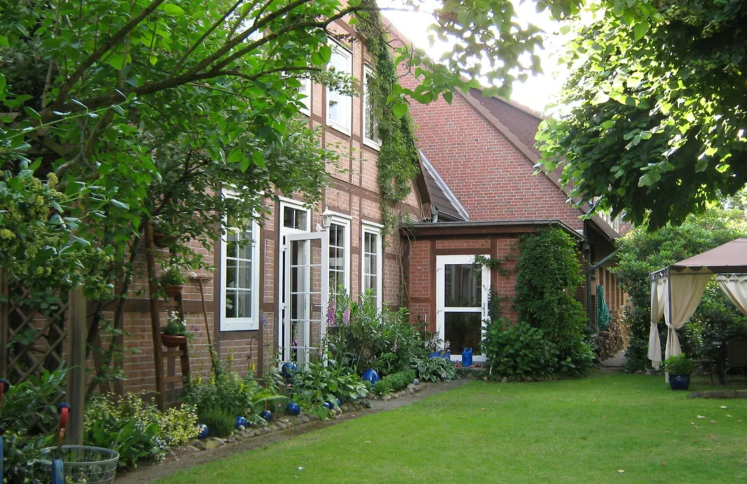 Wegeners Landhaus UG-1