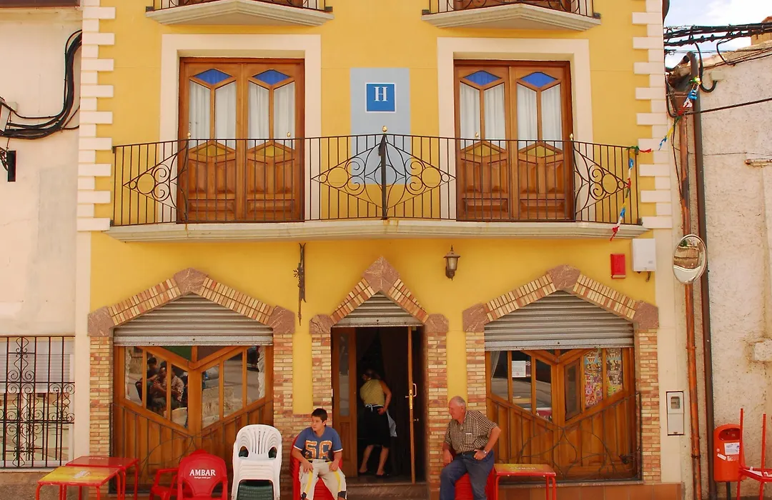 Hostal Las Grullas-1