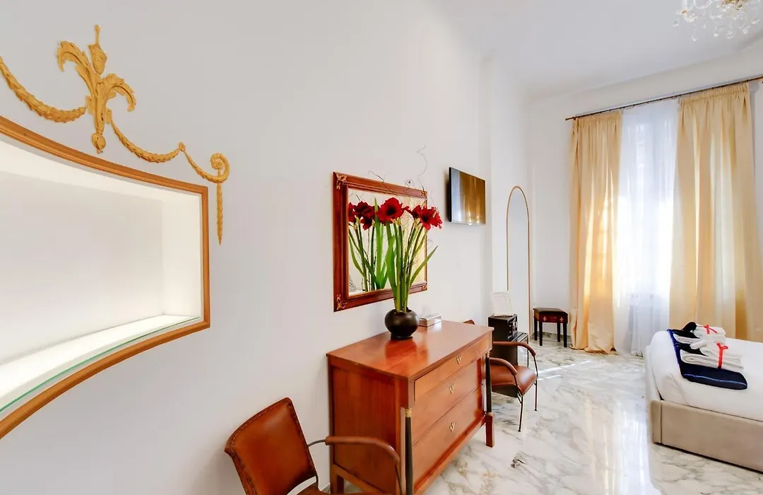 Queen Palace Suites-1