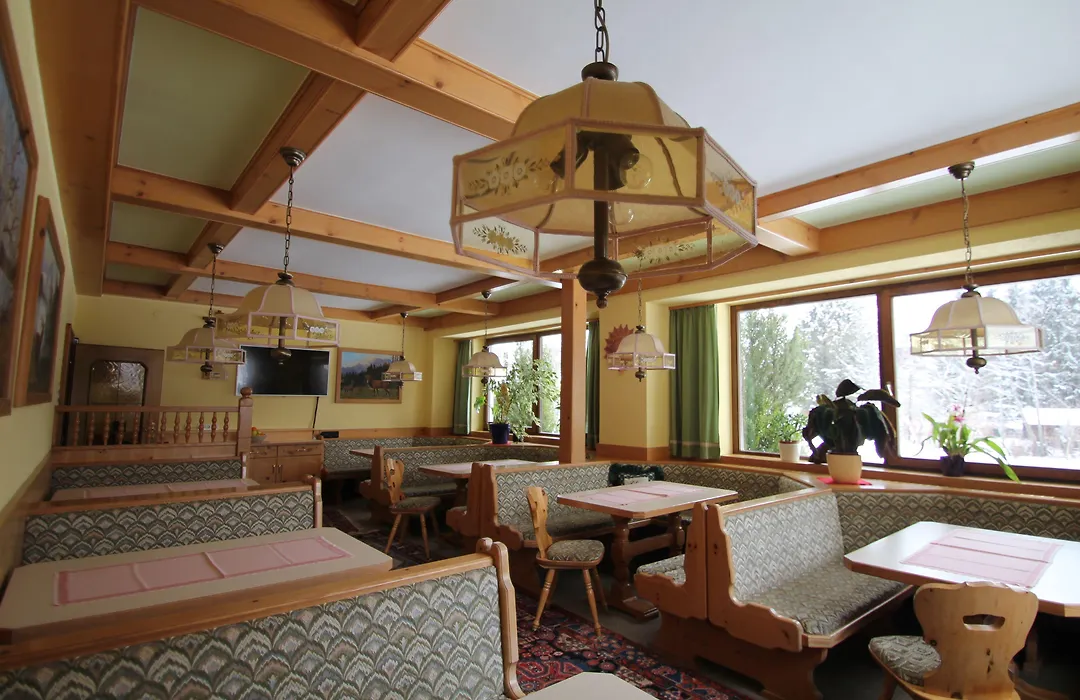Pension Hubertushof beim Römerbad-1