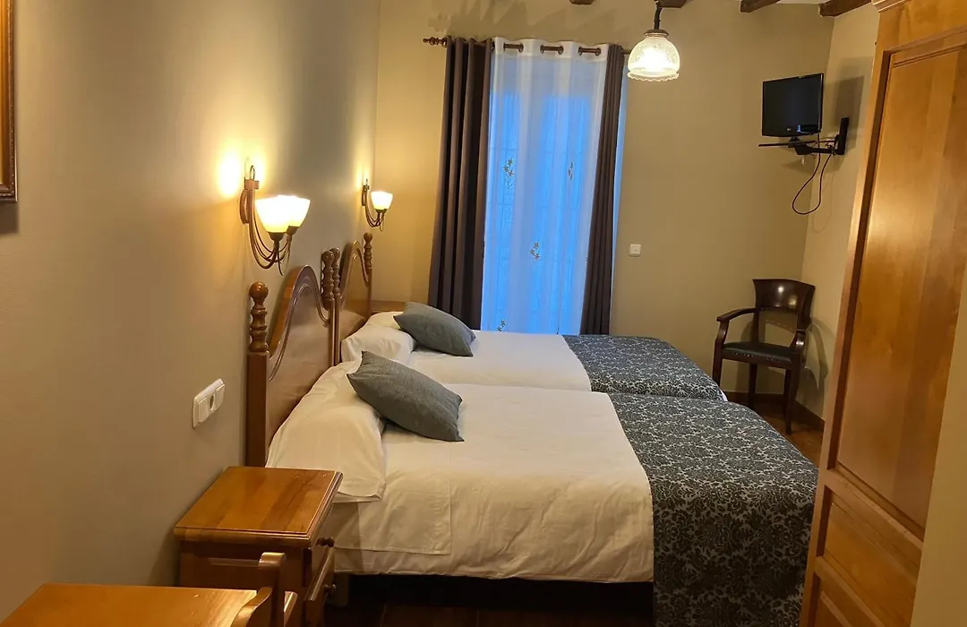 Hostal Ekaitza-1