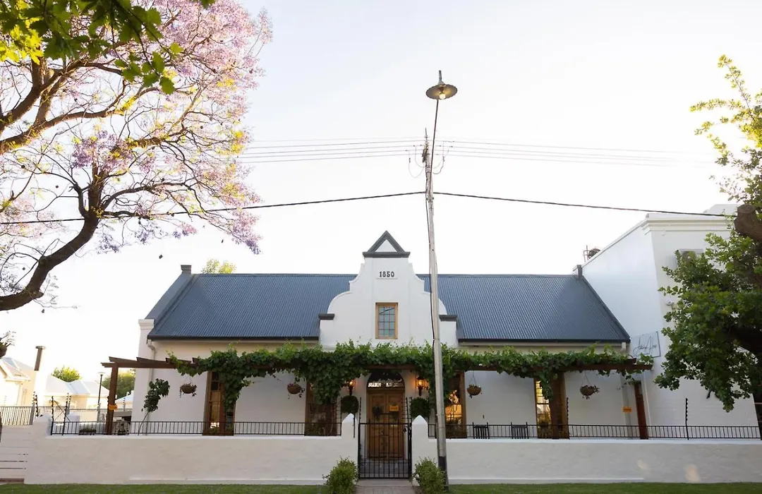 Adderley House Guest Accommodation-1