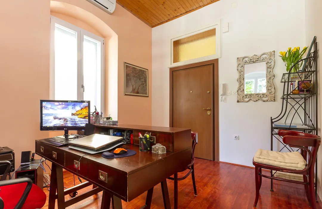 Pellegrini Luxury Rooms-1