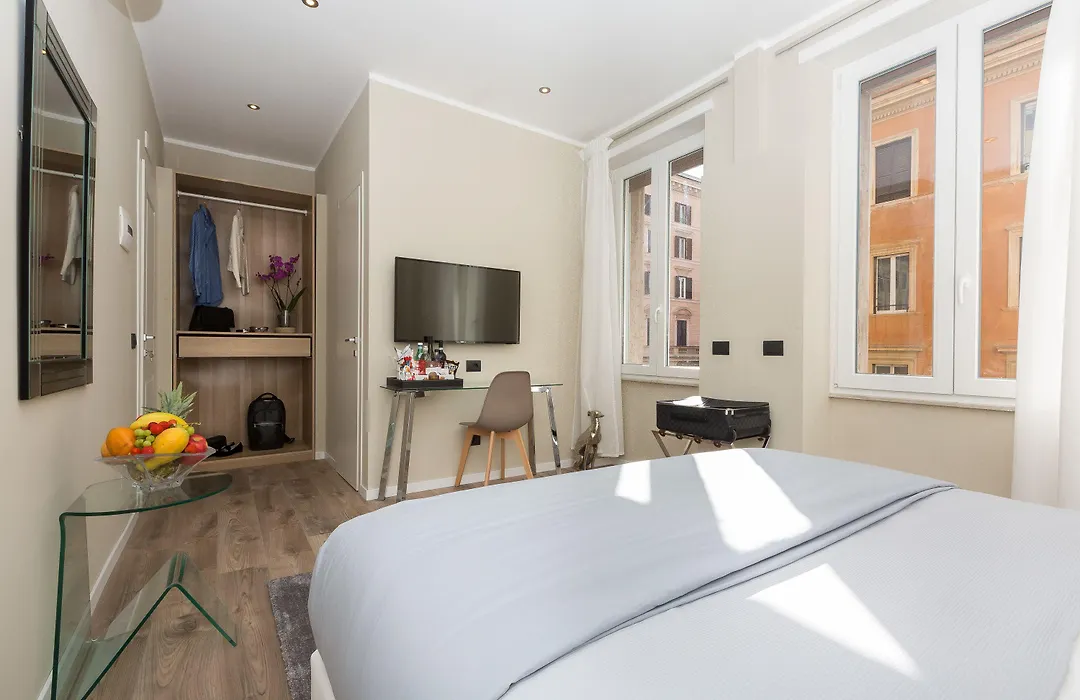 126 Gracchi Suites-1