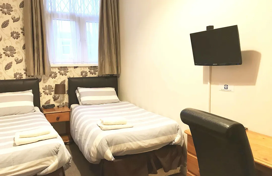 Esk Vale Guest House-1
