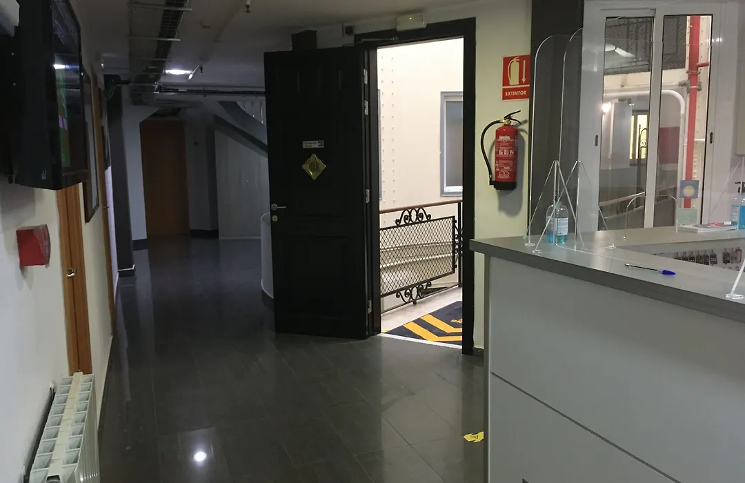 Hostal Levante Barcelona-1