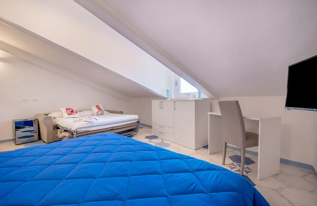 Caruso Sea View-1