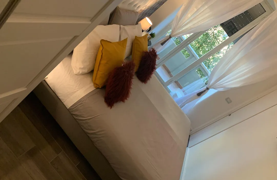 4 Vatican Rooms-1