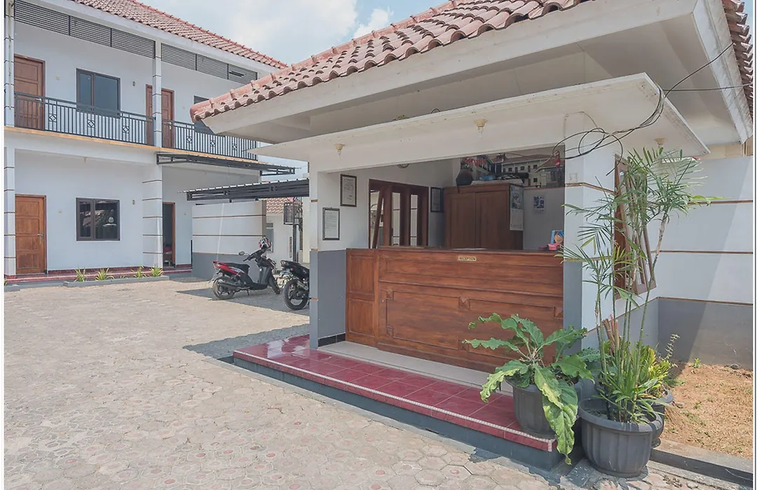 Reddoorz Plus Near Rsud Majalengka-1