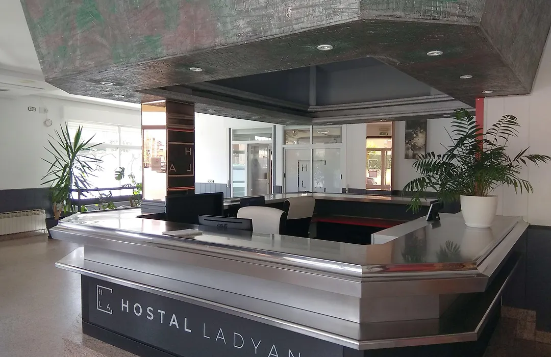 Hostal Lady Ana Maria-1