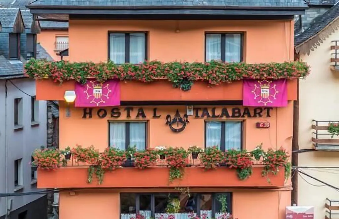 Hostal Talabart-1